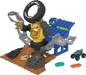 Hot Wheels Monster Trucks Arena Smashers Mega-Wrex vs. Crushzilla Takedown Playset